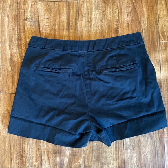 BANANA REPUBLIC Women's Black Button-Detail Shorts Size 4 - Picture 6 of 7